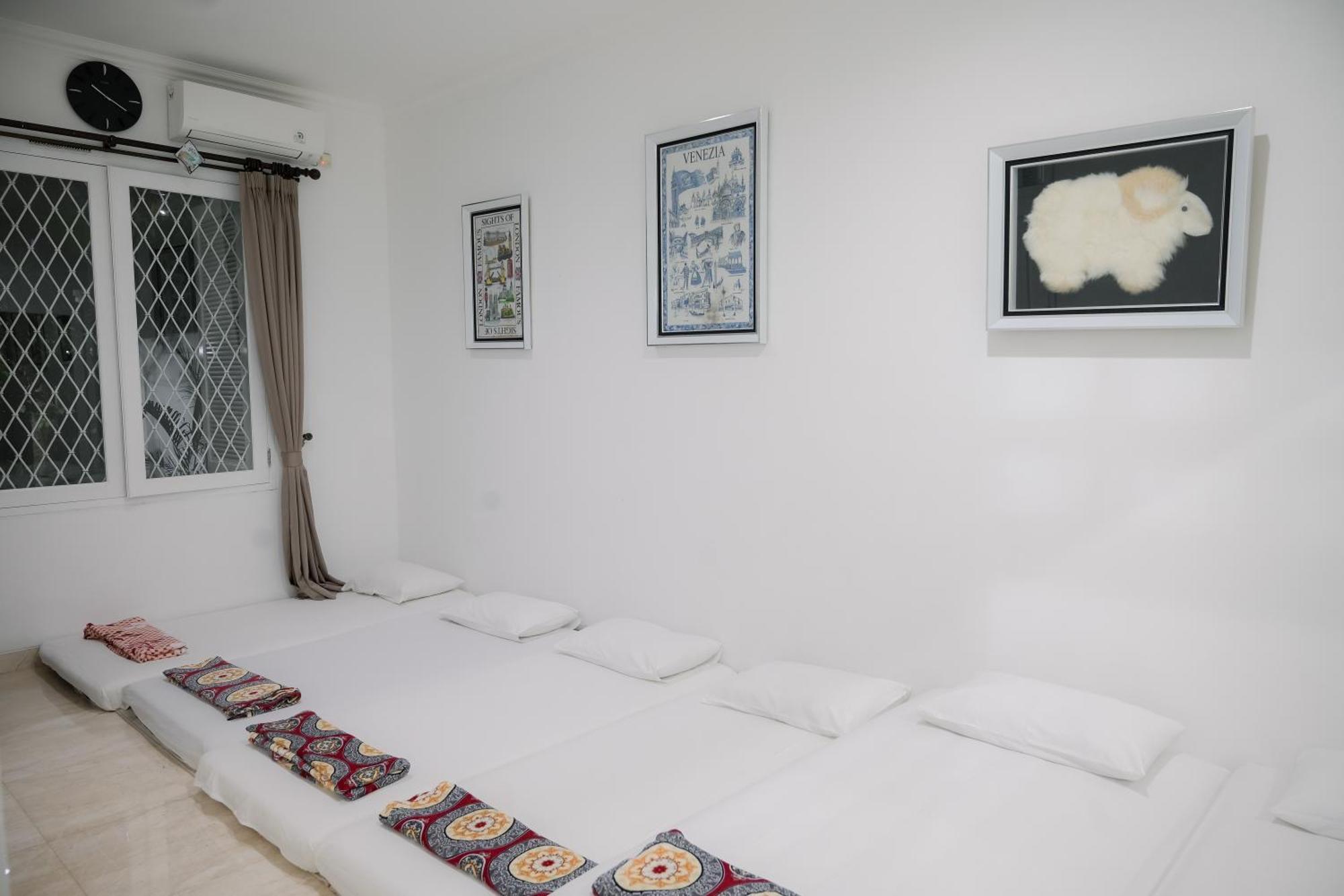 Kirana Guest House Bogor Exterior photo