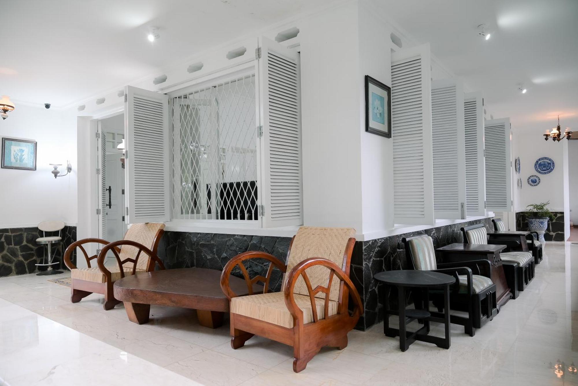 Kirana Guest House Bogor Exterior photo